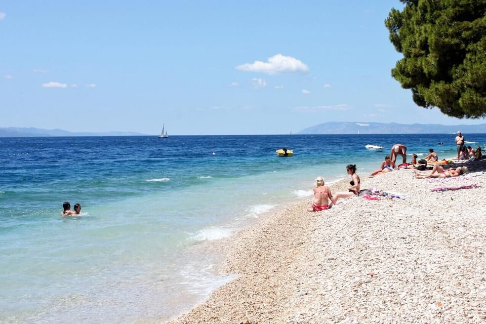 Nearby beaches
