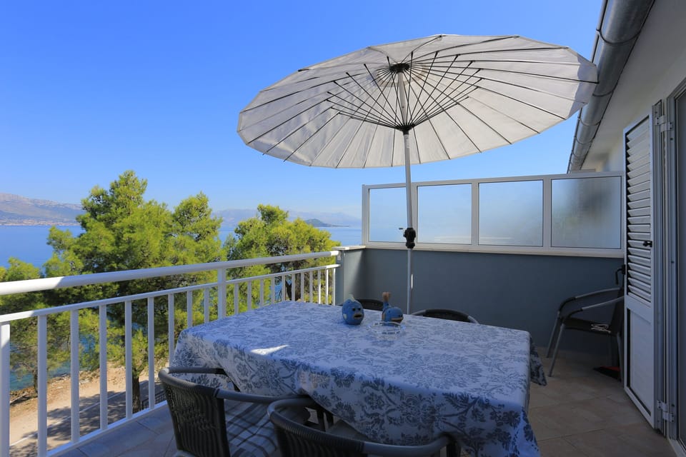 Terrace 1