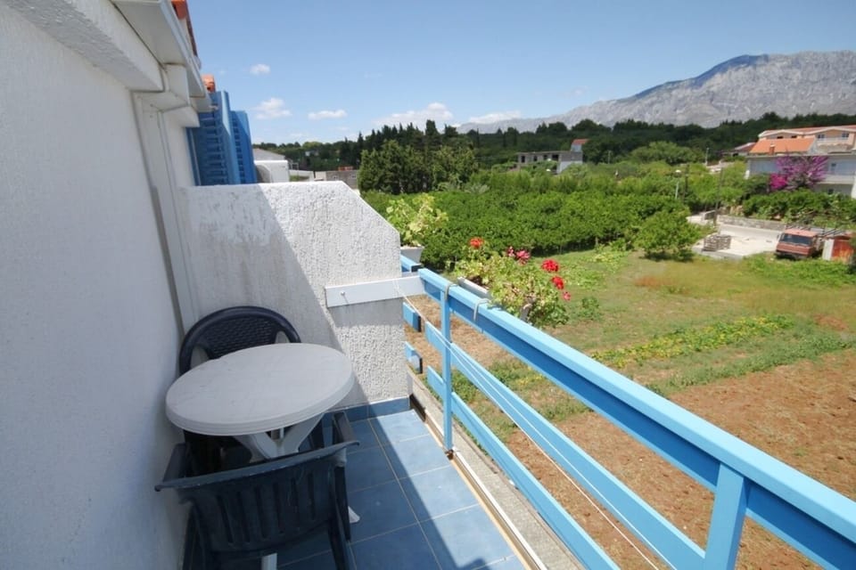 Balcony 1