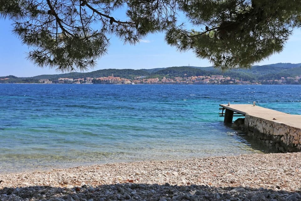 Nearby beaches