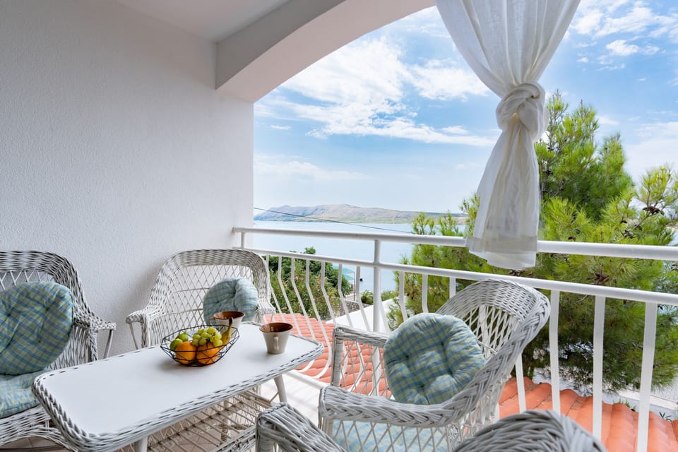 Terrace 1