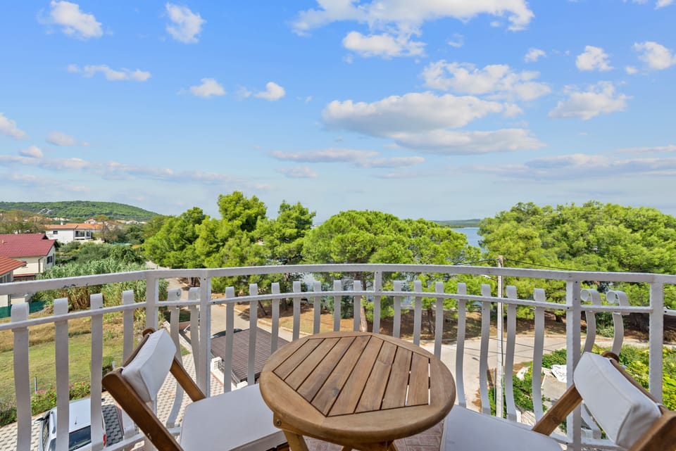 Balcony 1