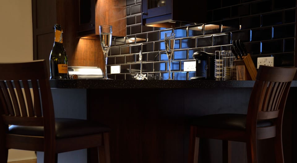 Enjoy dining at the large breakfast bar