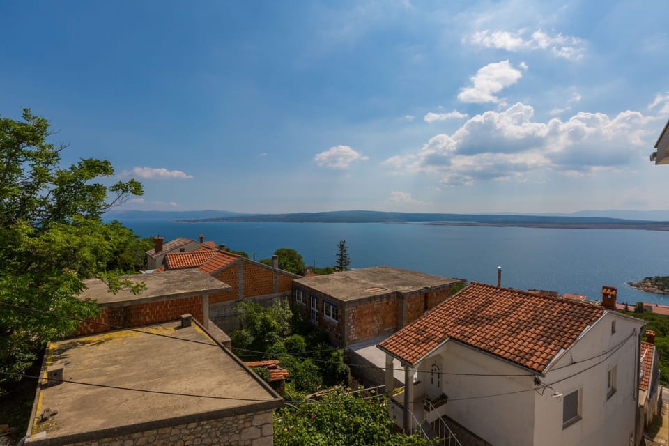 Balcony 1