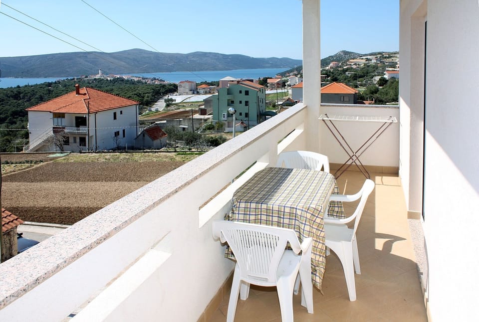 Balcony 1