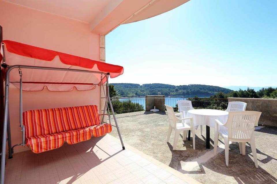 Terrace 1