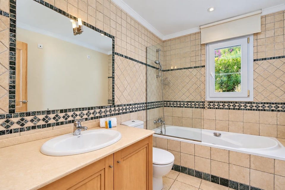 Bathroom with bathtub