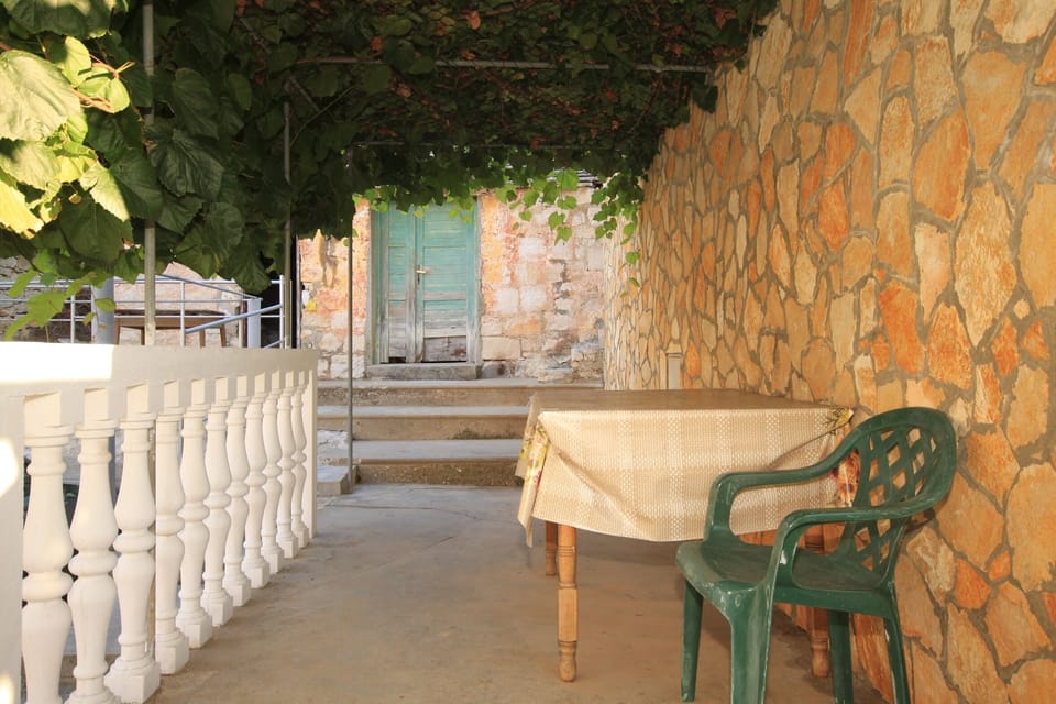 Terrace 2
