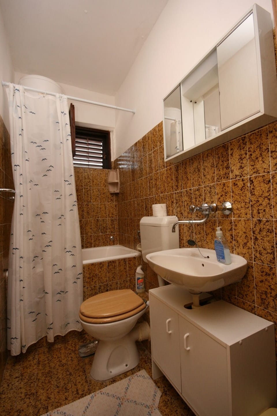 Bathroom 3