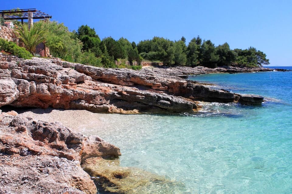 Nearby beaches