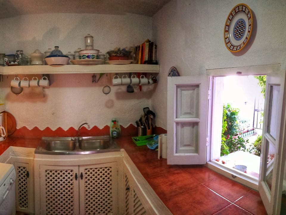 Kitchen viewing the Patio