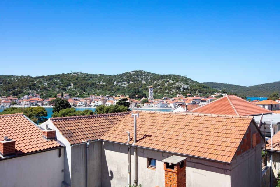 Balcony 2