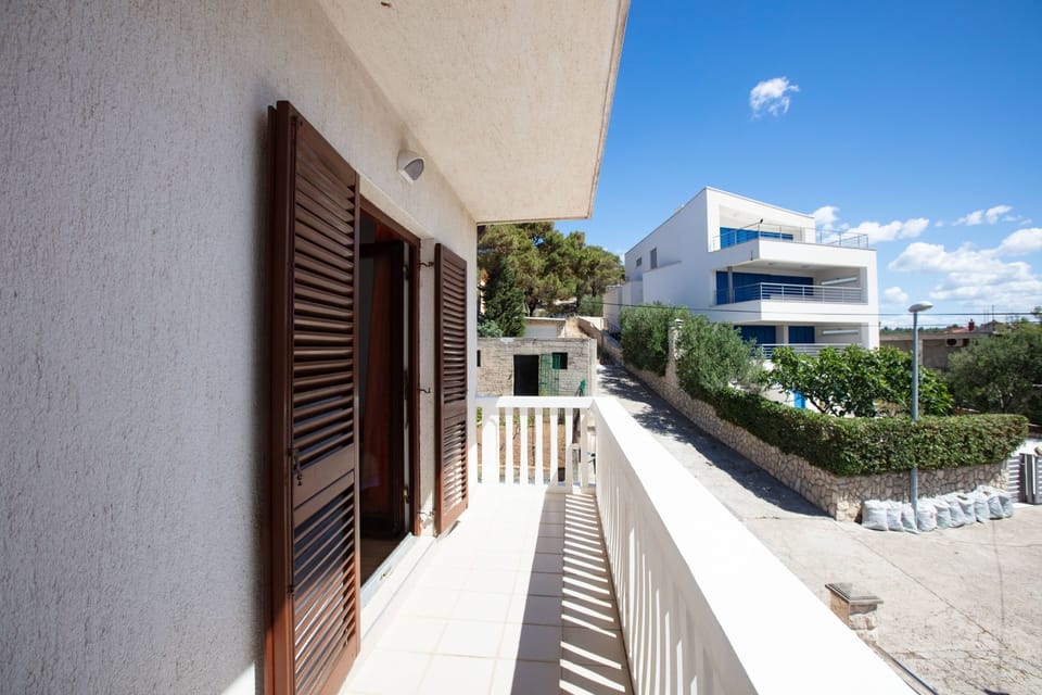 Balcony 2