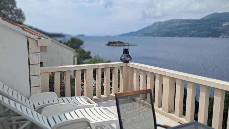 Terrace 1