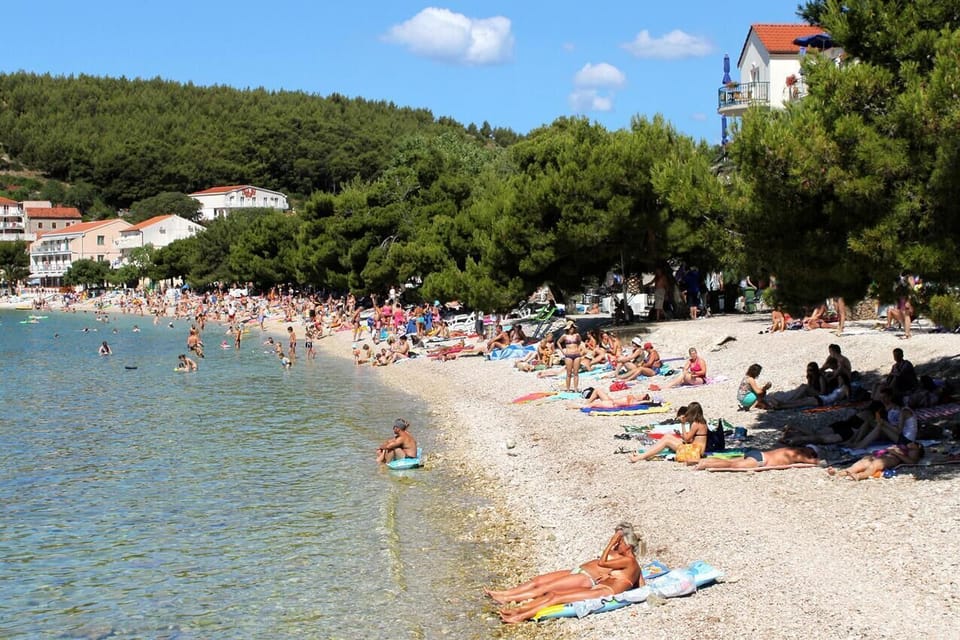Nearby beaches