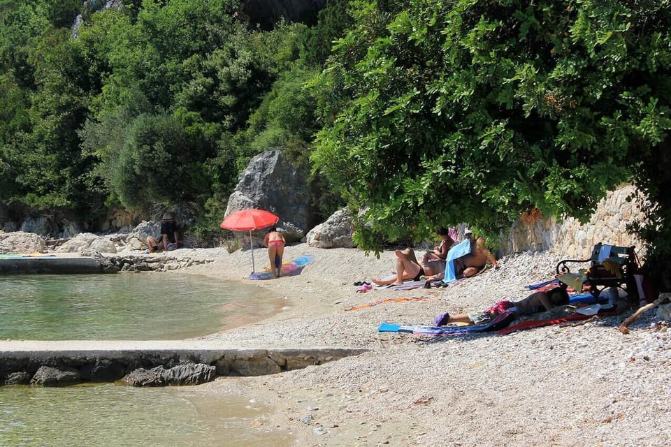 Nearby beaches