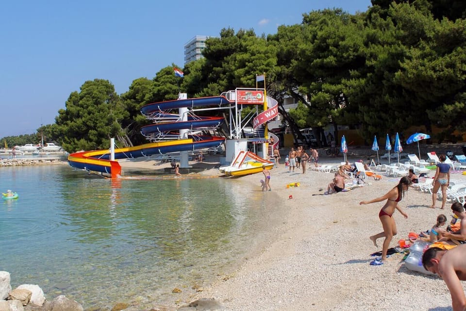 Nearby beaches