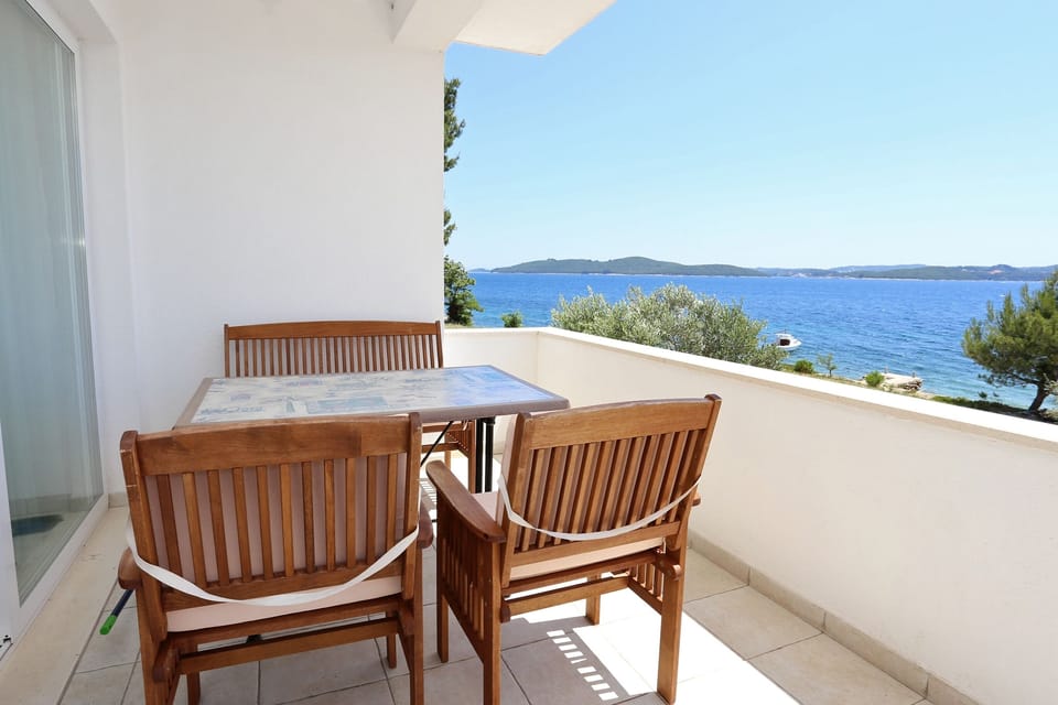 Terrace 1