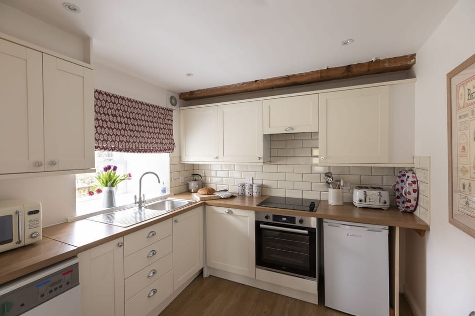 The Millhouse - fully equipped kitchen