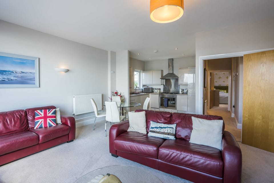 Living Room & Kitchen