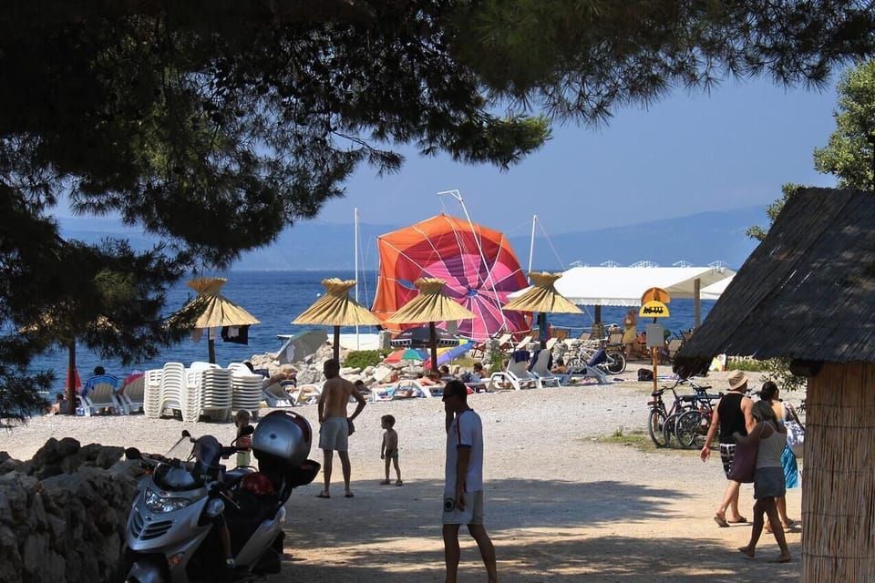 Nearby beaches