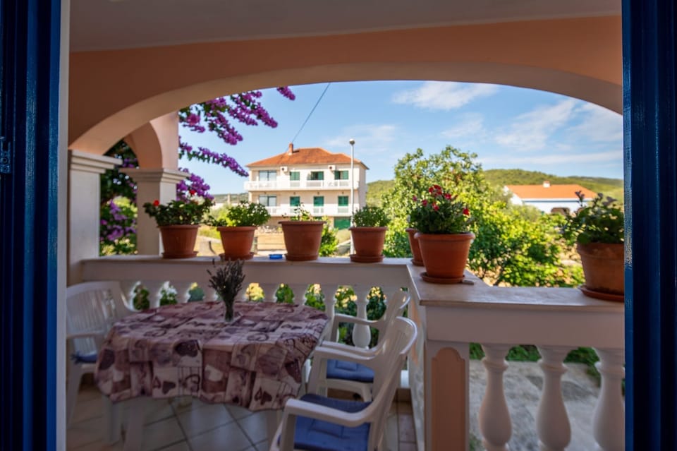 Terrace 3