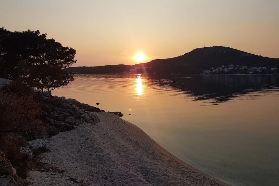 Nearby beaches