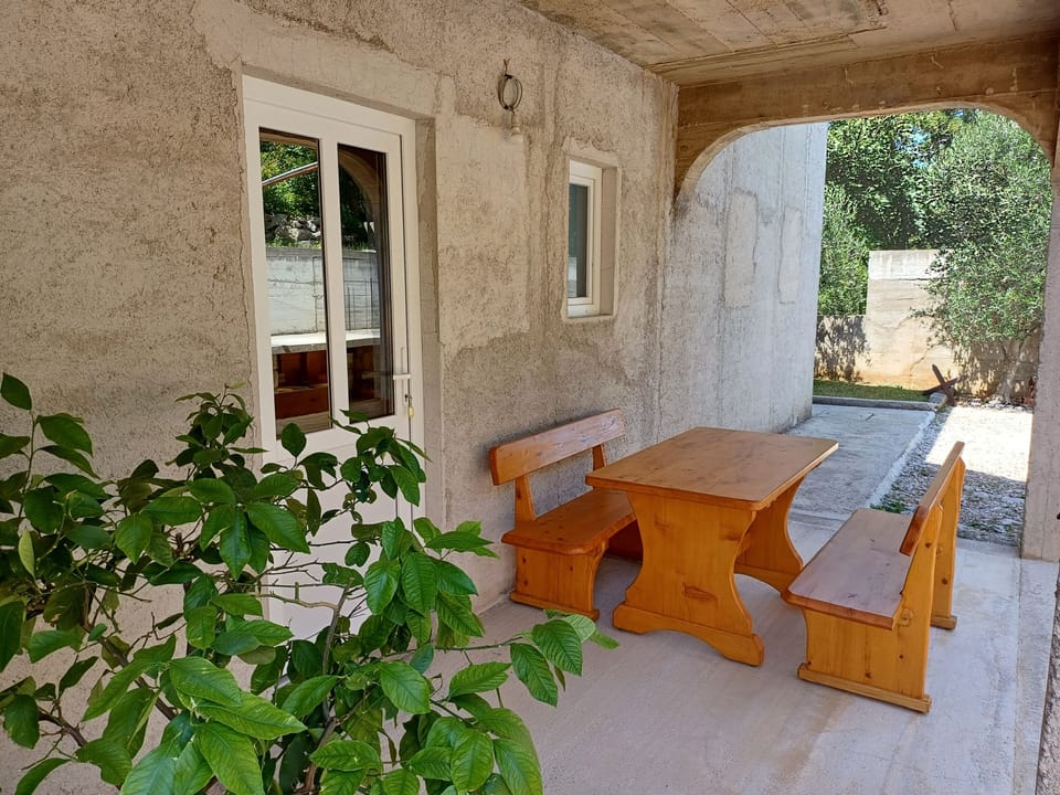 Terrace 2