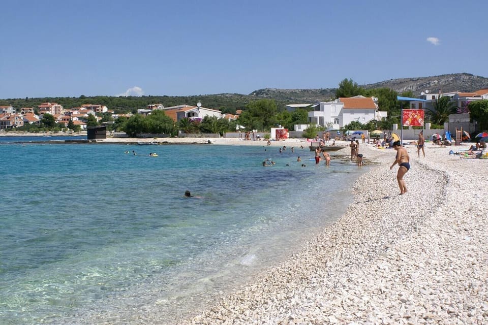 Nearby beaches