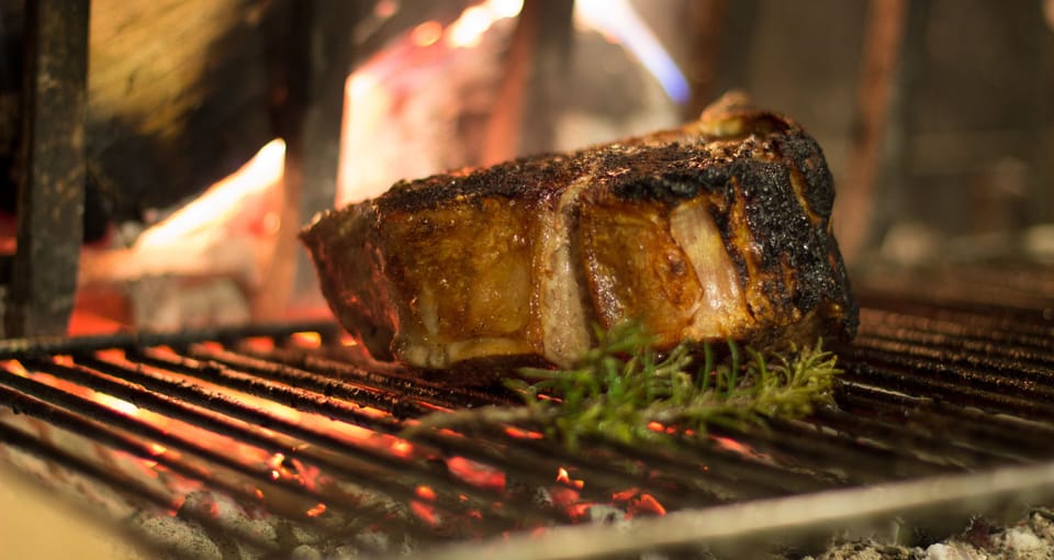 Fantastic BBQ facilities, great for Florentine steak's 