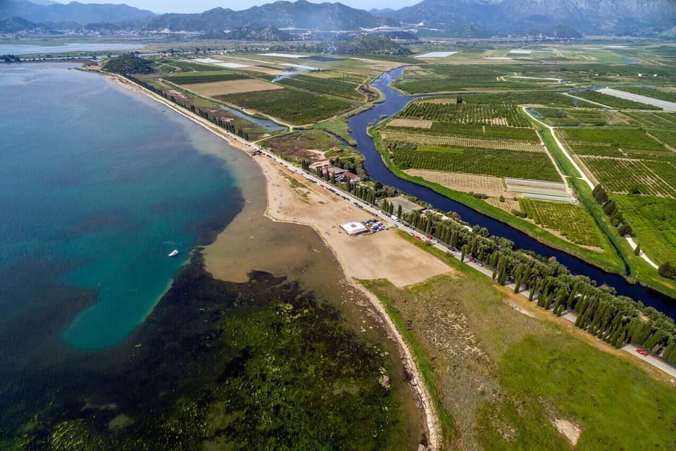 Nearby beaches