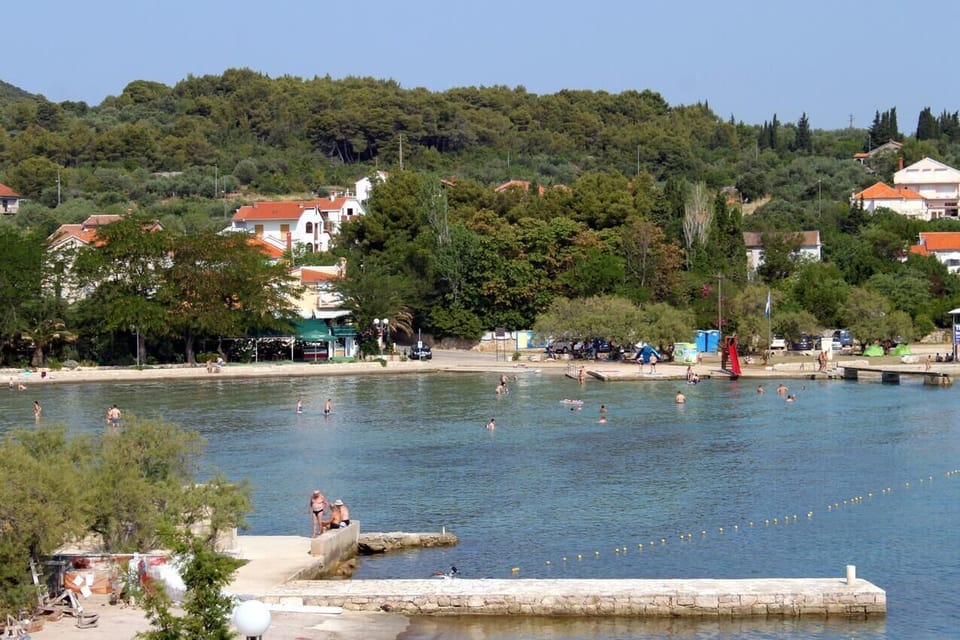 Nearby beaches