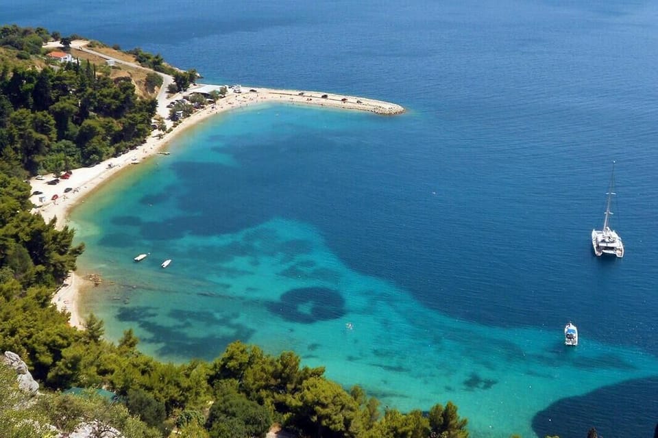 Nearby beaches
