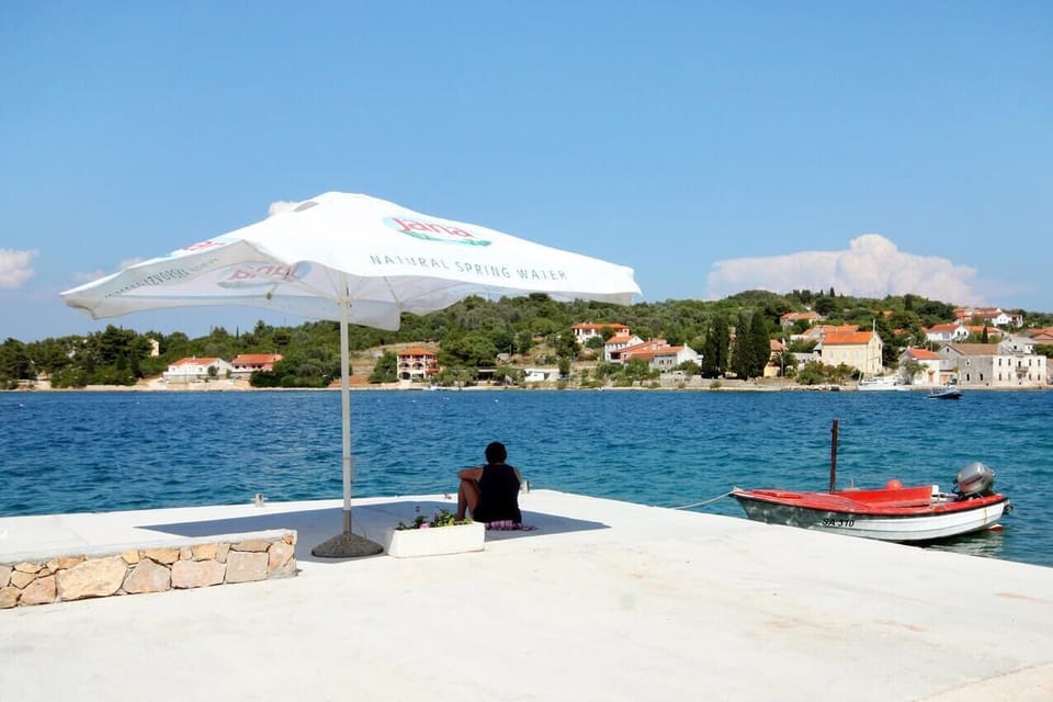 Nearby beaches
