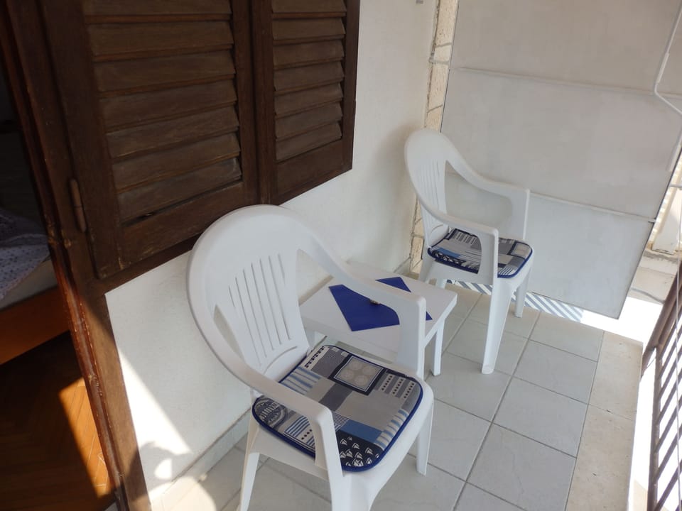 Balcony 1