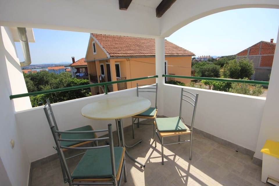 Terrace 2