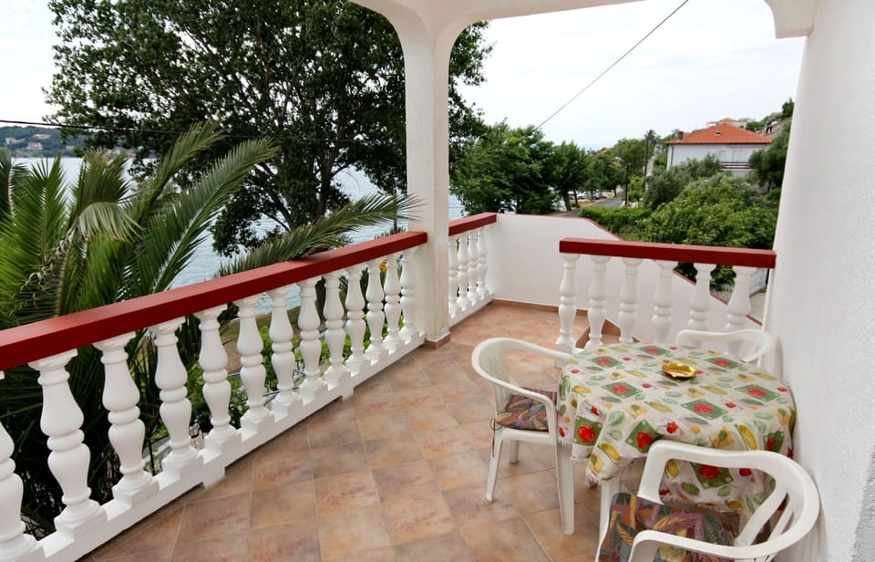 Terrace 1