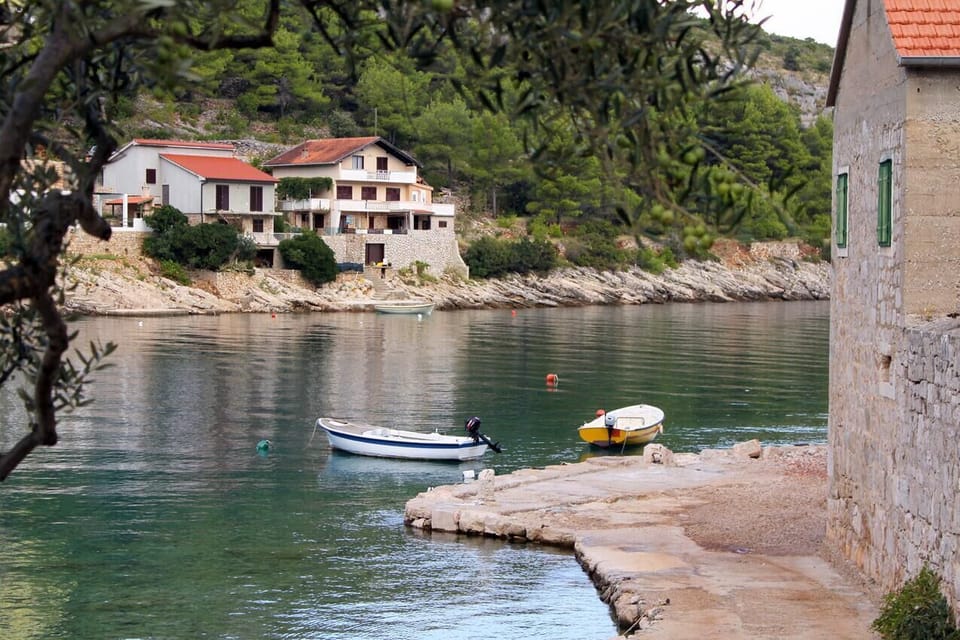 Nearby beaches
