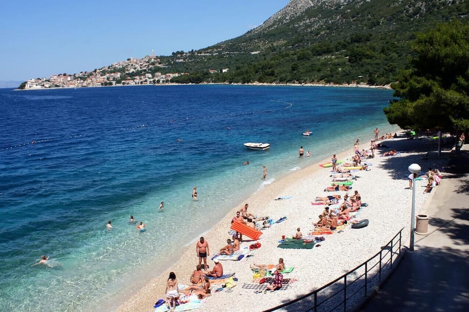 Nearby beaches