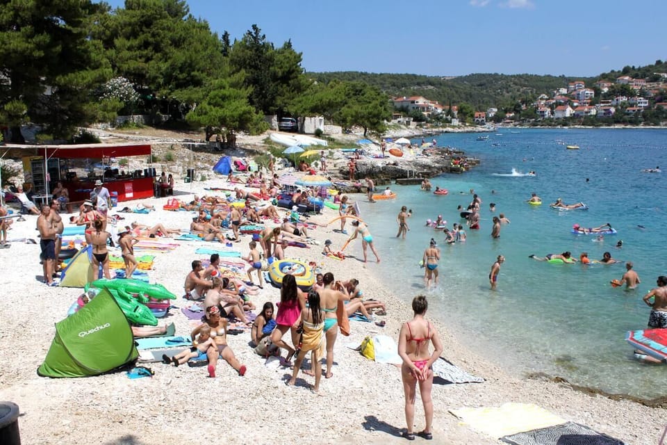 Nearby beaches