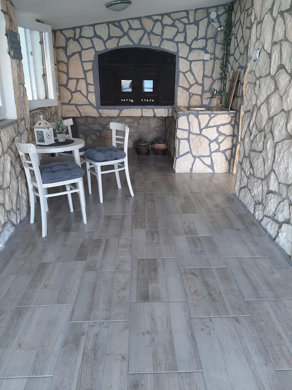 Dining room 2