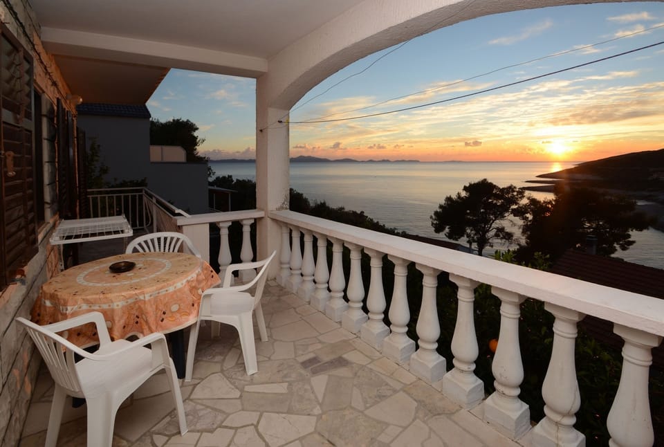 Terrace 1