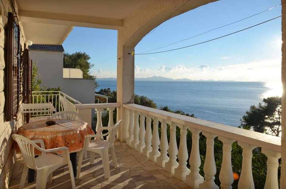 Terrace 1