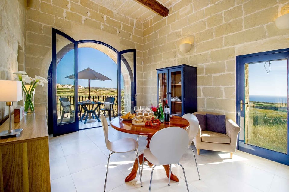 Dining area of Dar il-Bahar holiday home in Gozo