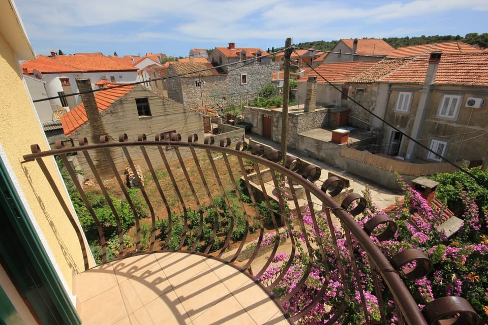 Balcony 1