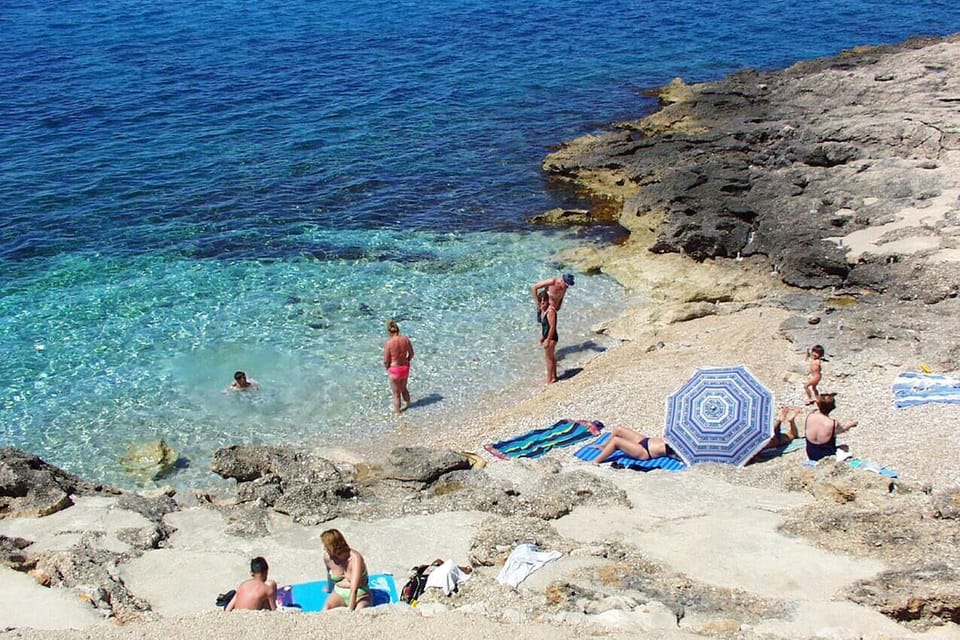 Nearby beaches