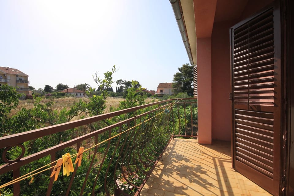 Balcony 1