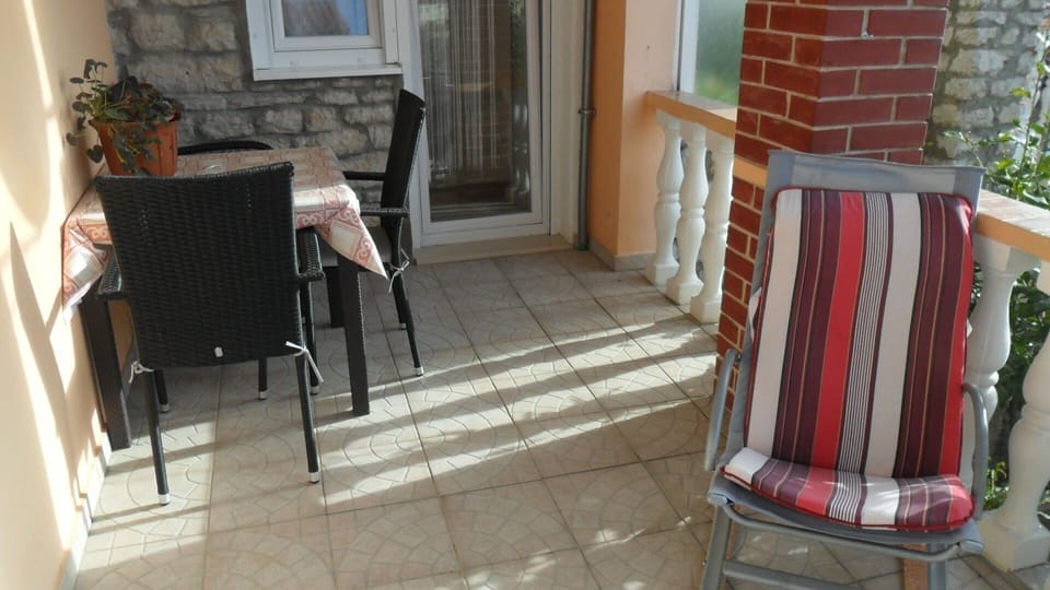 Terrace 1