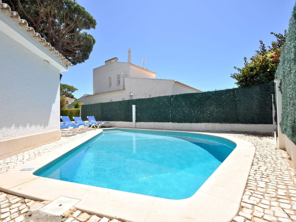 Holiday Home Swimming Pool