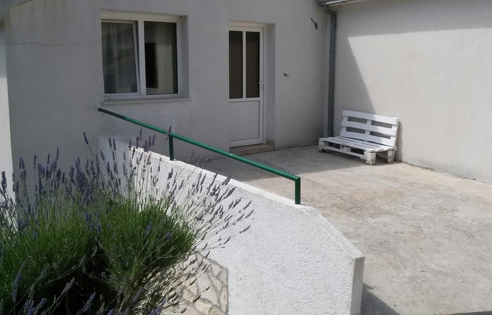Terrace 2